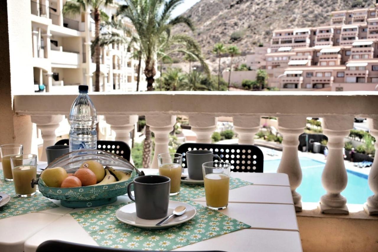 Castle Margherita'S Apartments Los Cristianos  Buitenkant foto