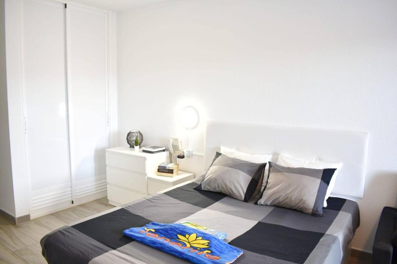 Castle Margherita'S Apartments Los Cristianos  Buitenkant foto